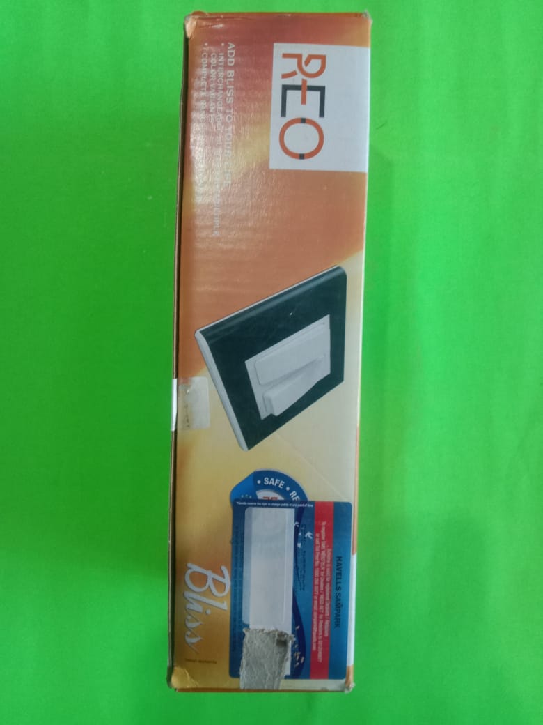REO(8 MODULE COVER PLATE) - Image 7